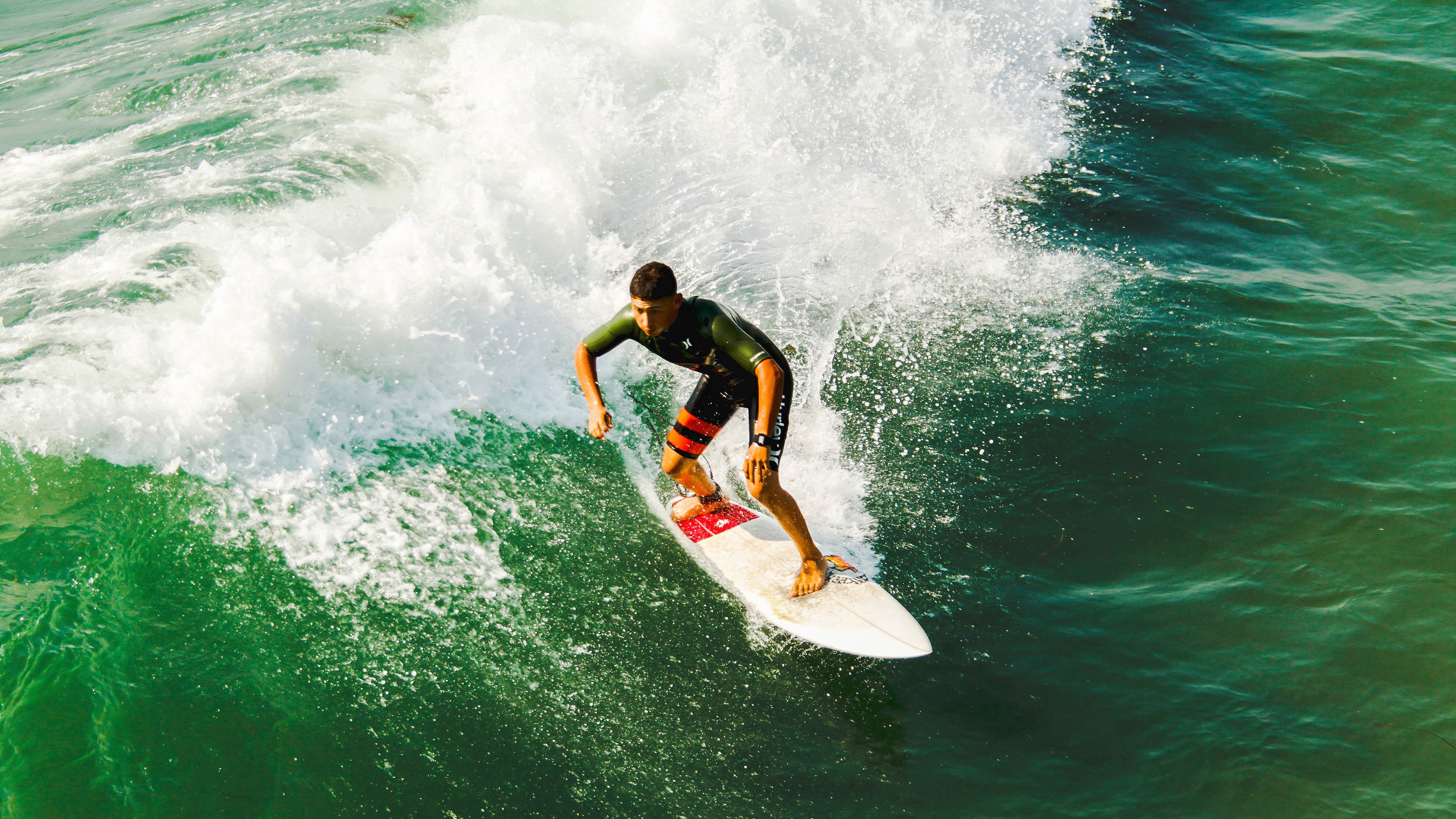 格林斯比节奏掌控得宜,鱼港军团争分夺秒,格林雷斯