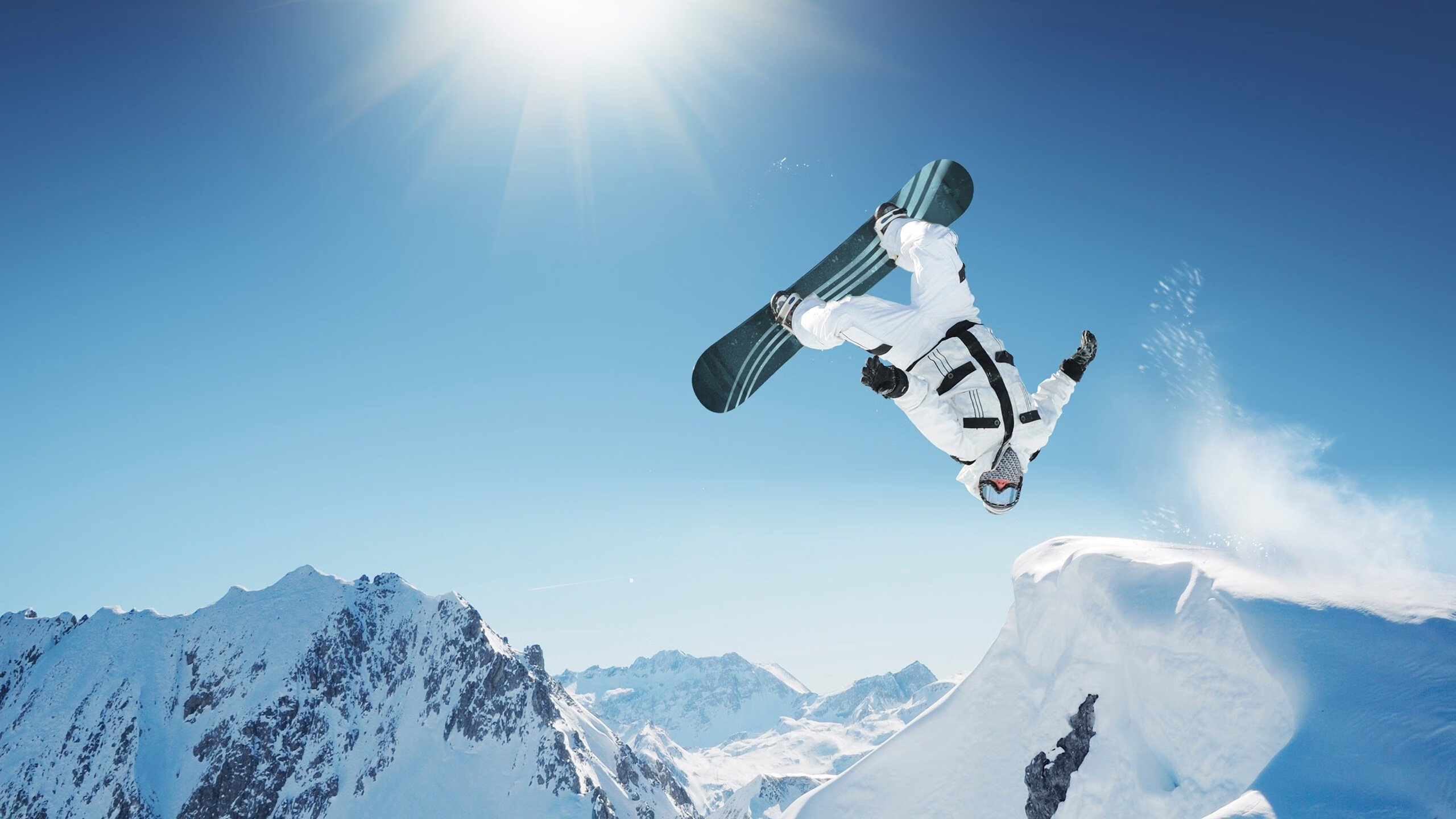 特色夜光跑比赛，燃爆城市的运动夜晚，夜光跑步